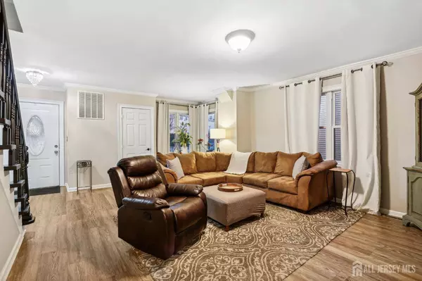 92 W Cherry ST W, Rahway, NJ 07065