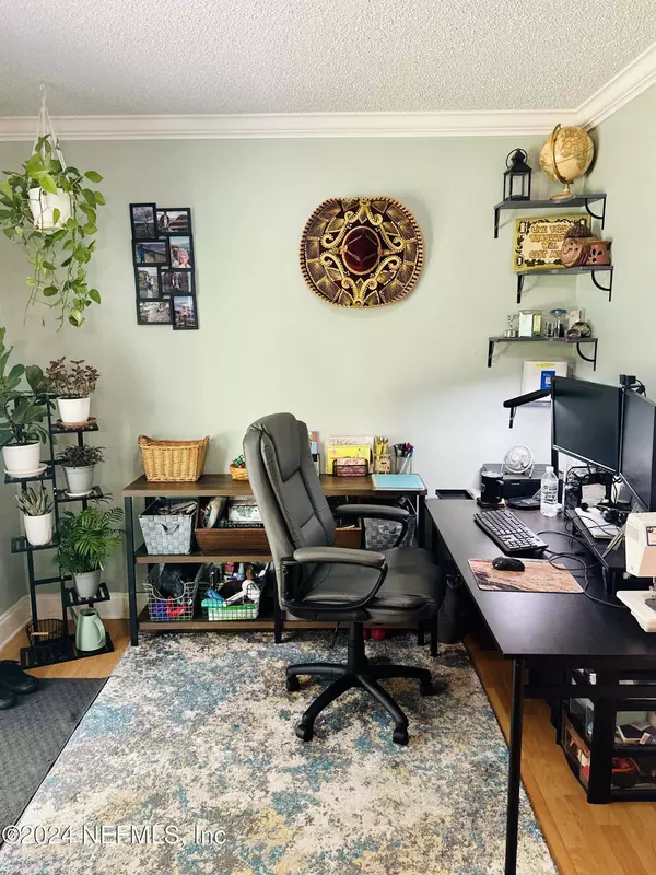 4711 RIVERINE DR, Jacksonville, FL 32210