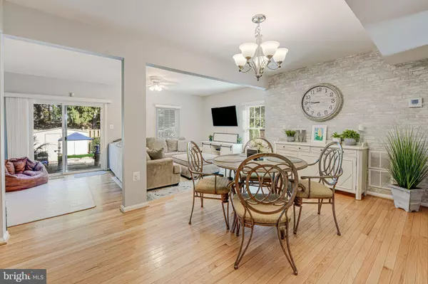 4443 HOLLY AVE, Fairfax, VA 22030