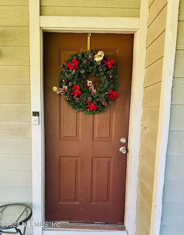 4711 RIVERINE DR, Jacksonville, FL 32210