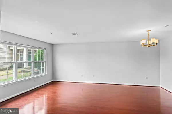 7945 COACHCREST CT, Manassas, VA 20109