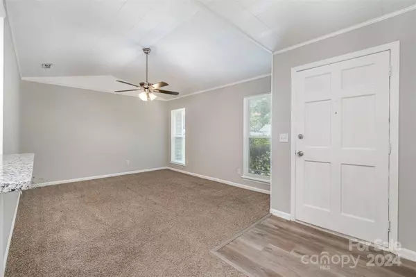 4511 Hezekiah PL, Charlotte, NC 28215