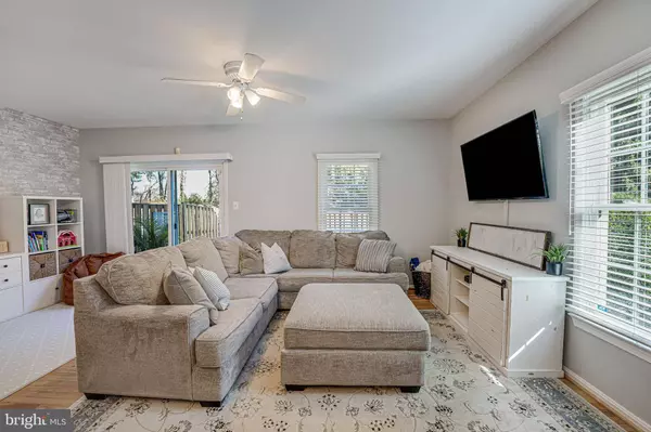 4443 HOLLY AVE, Fairfax, VA 22030