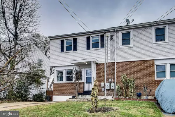 6933 WESTHAMPTON DR, Alexandria, VA 22307