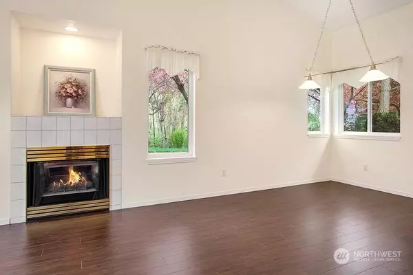 217 112 ST SW #H101, Everett, WA 98204