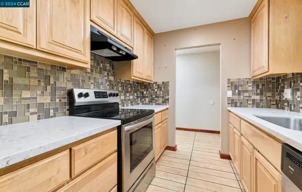 5182 La Corte Bonita, Concord, CA 94521