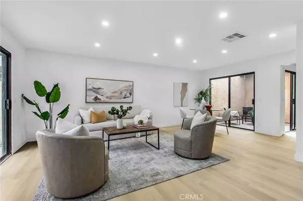 8034 1/2 Harrison ST, Paramount, CA 90723