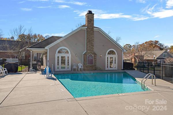 8063 Sultana CIR #C, Charlotte, NC 28227