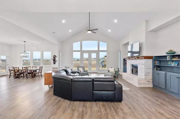 2041 Constitution Court, Nevada, TX 75173