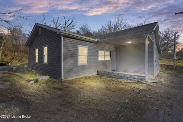 118 Graefenburg Rd, Waddy, KY 40076