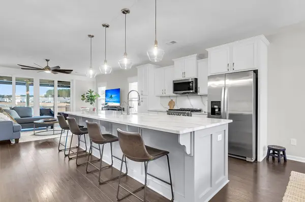 413 Snowy Plover Ln, Summerville, SC 29486