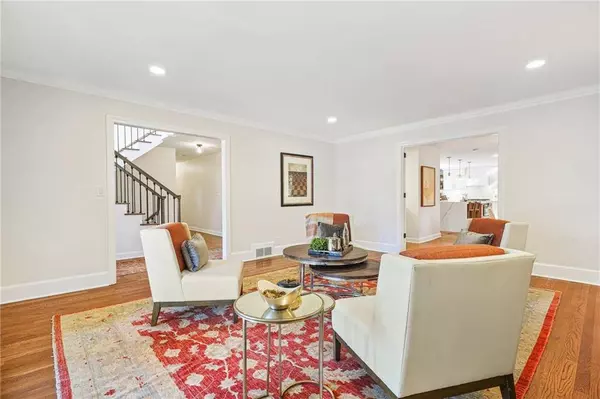 1646 Tichenor CT, Dunwoody, GA 30338