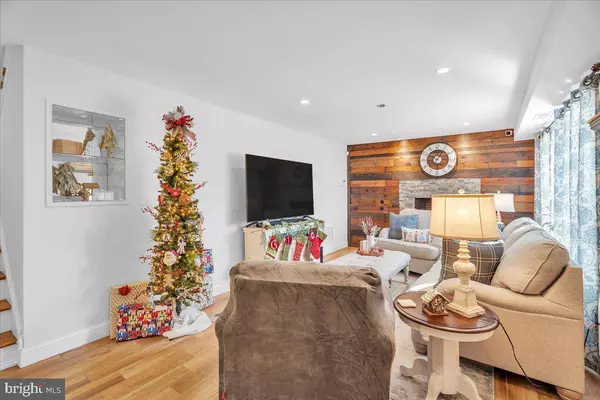 30 BRIARCLIFF RD, Marlton, NJ 08053