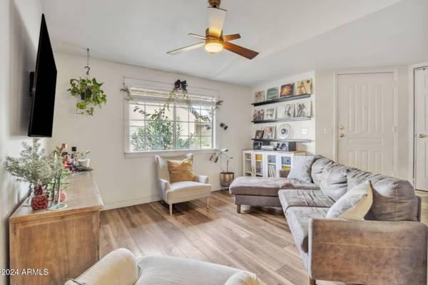 170 E GUADALUPE Road #180, Gilbert, AZ 85234