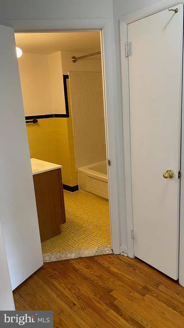 419 W JEFFERSON ST, Media, PA 19063