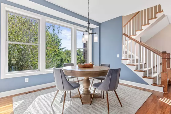 9469 183rd CT W, Lakeville, MN 55044