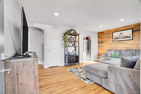 266 E 109th AVE, Northglenn, CO 80233