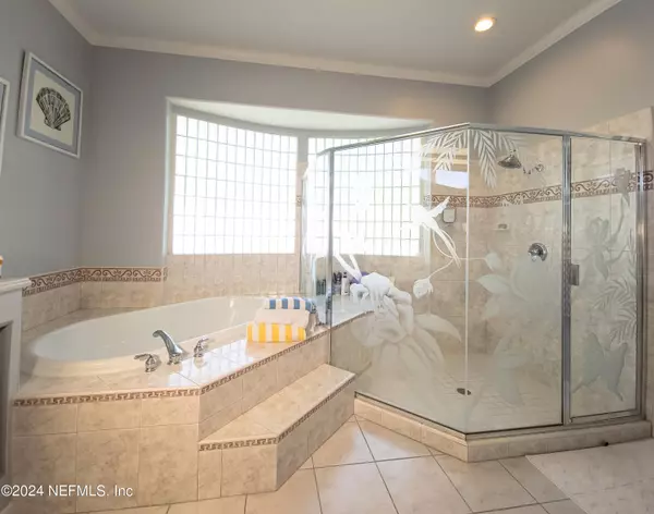 11 COLLINGVILLE CT, Palm Coast, FL 32137