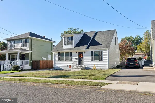 1935 MAPLE AVE, Haddon Heights, NJ 08035