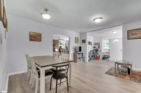 109 Jones Street, Pickens, SC 29671