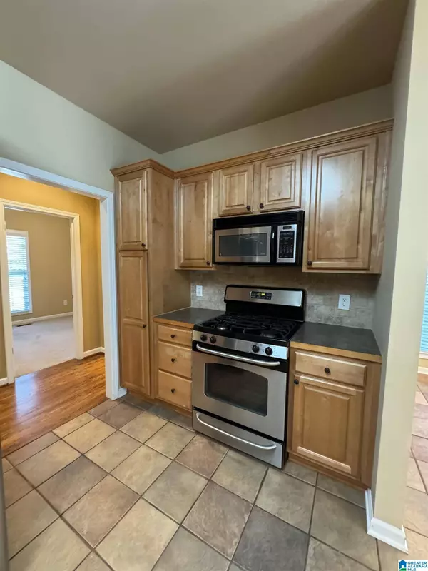 173 TWIN RIDGE CIRCLE, Lincoln, AL 35096