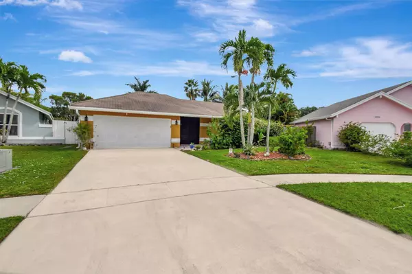 22550 Sea Bass DR, Boca Raton, FL 33428