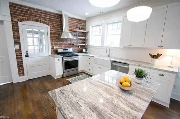 334 Broad Street ST, Portsmouth, VA 23707