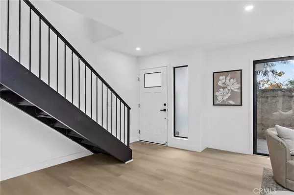 8034 1/2 Harrison ST, Paramount, CA 90723