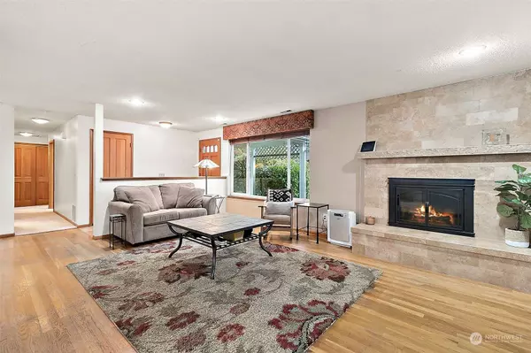 2306 125th AVE E, Edgewood, WA 98372