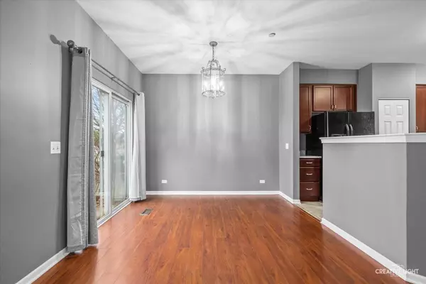 1930 CANDLELIGHT CIR #1930, Montgomery, IL 60538