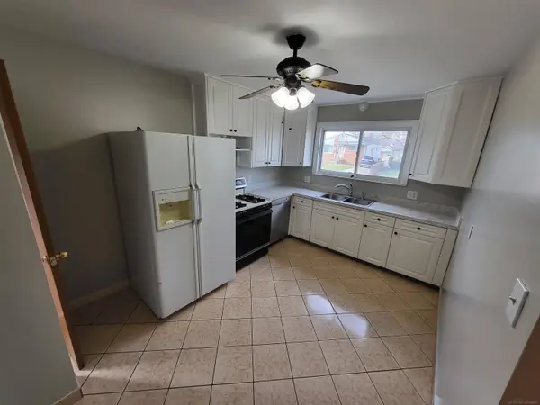 27086 Baldwin Avenue, Warren, MI 48092