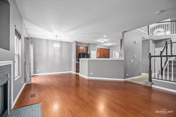 1930 CANDLELIGHT CIR #1930, Montgomery, IL 60538