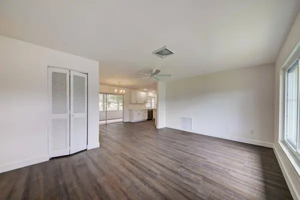 8103 SAN BERNARDINO DR, Port Richey, FL 34668