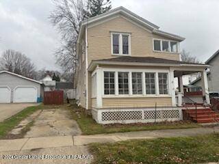 209 W Walker Street, St. Johns, MI 48879, St. Johns, MI 48879
