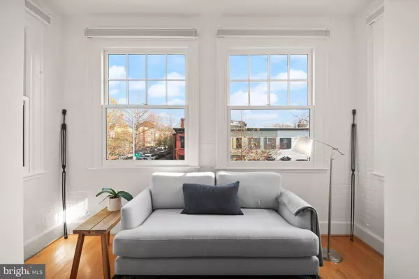 105 6TH ST SE #208, Washington, DC 20003