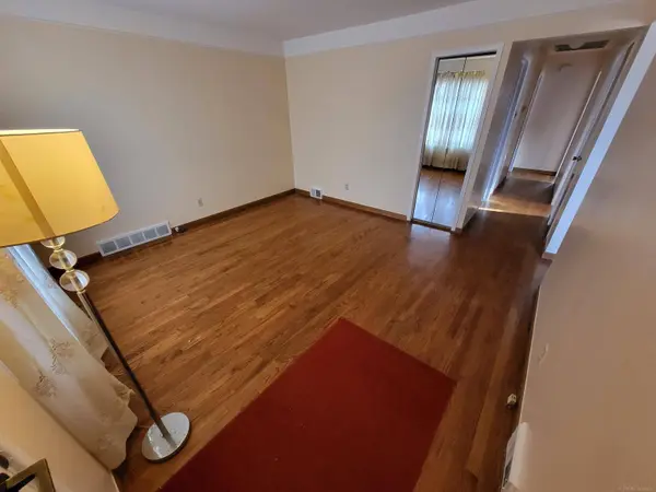 27086 Baldwin Avenue, Warren, MI 48092