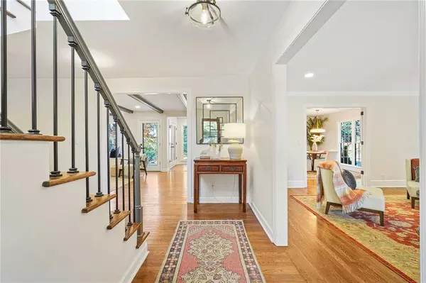 1646 Tichenor CT, Dunwoody, GA 30338