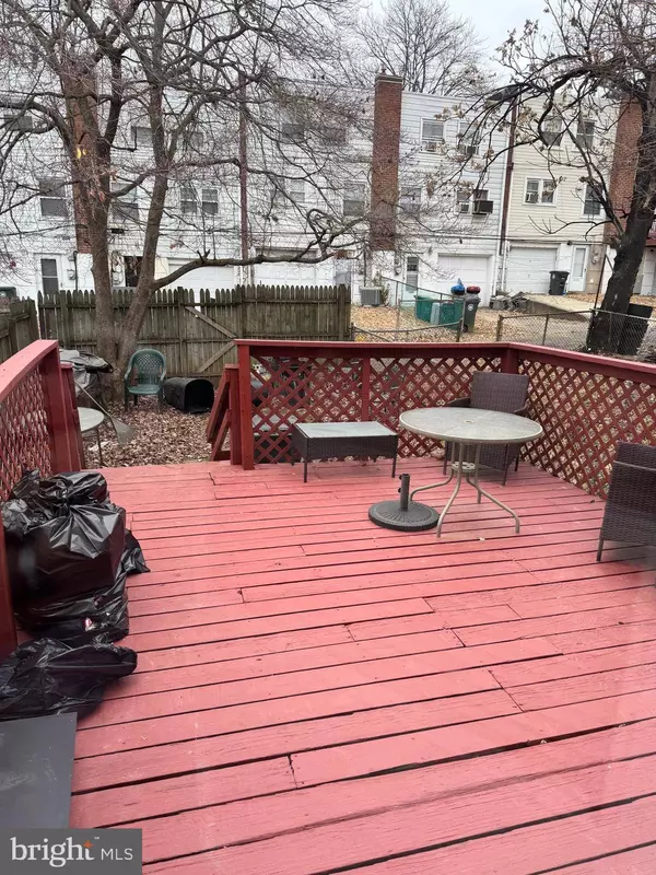 1411 RAINER RD, Brookhaven, PA 19015