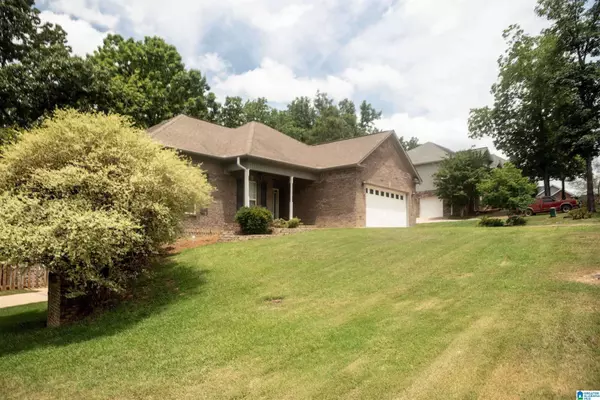 173 TWIN RIDGE CIRCLE, Lincoln, AL 35096