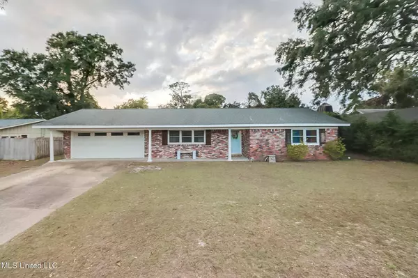 244 Oakwood Drive, Gulfport, MS 39507