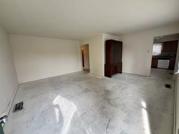 1272 Burnham Avenue, Calumet City, IL 60409