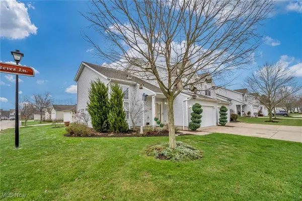 3887 Reeves LN, Medina, OH 44256