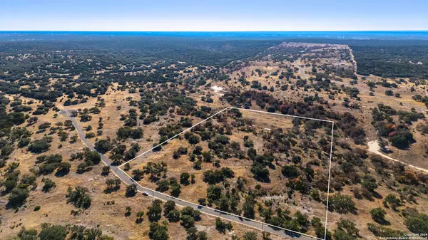 428 Lester Lane, Junction, TX 76849