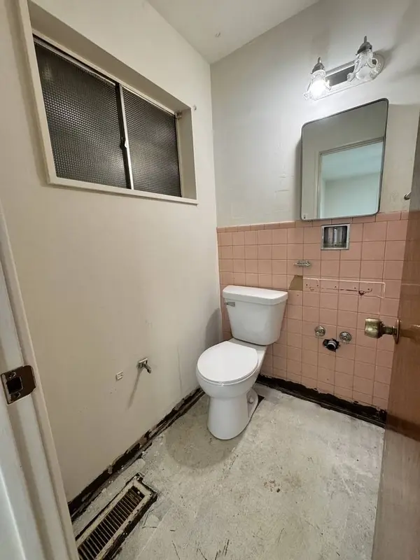 1272 Burnham AVE, Calumet City, IL 60409