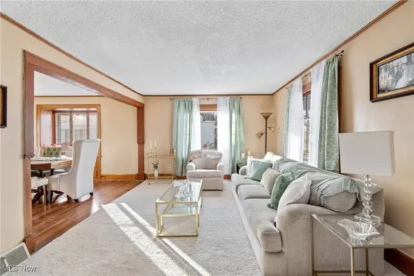 2500 Graham AVE, Akron, OH 44312