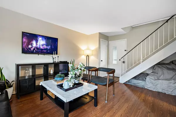 14 COUR MONNET, Palos Hills, IL 60465