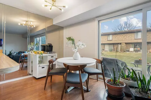 14 COUR MONNET, Palos Hills, IL 60465