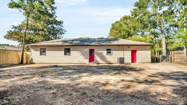 22 W Adkinson Dr, Pensacola, FL 32506