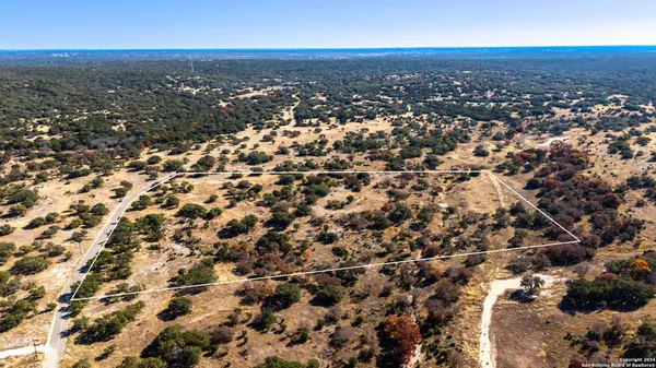 428 Lester Lane, Junction, TX 76849