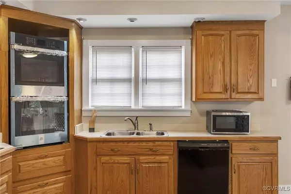 4531 Centralia RD, Chesterfield, VA 23831